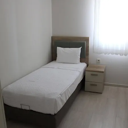 酒店 Korfez Tatil Beldesi 古雷