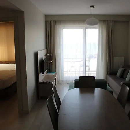 酒店 Korfez Tatil Beldesi 古雷